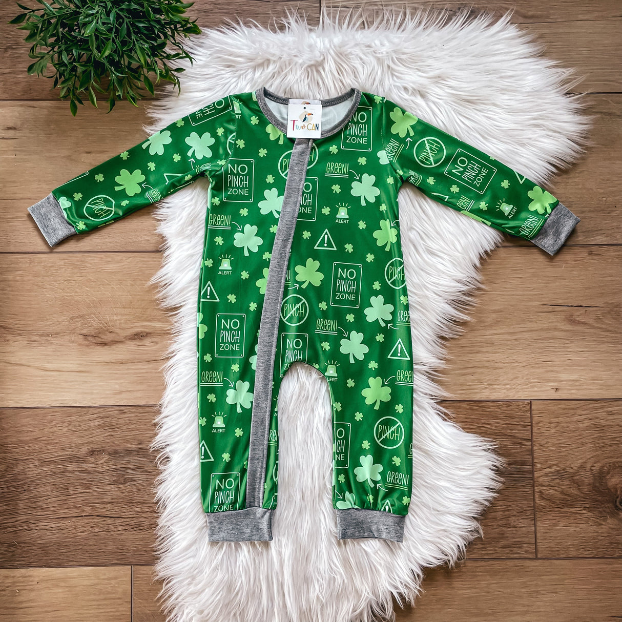 No Pinch Baby Romper | TwoCan