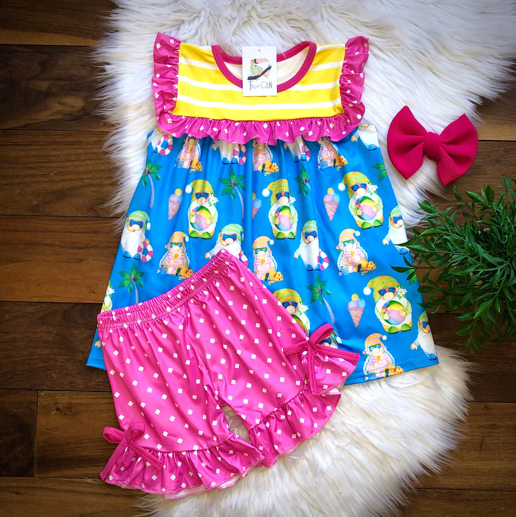 Beach Gnomes Shorts Set by Twocan