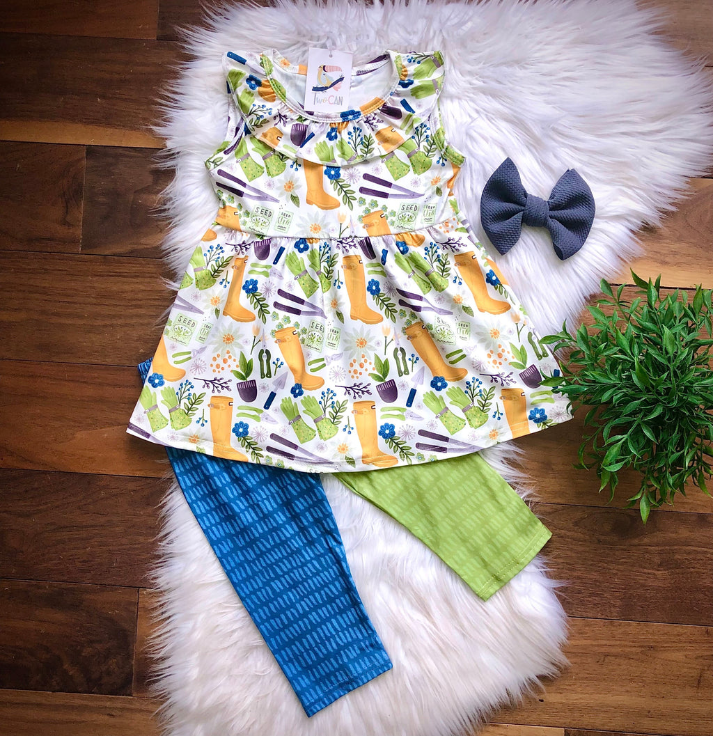 Spring Gardening Capri Set by Twocan