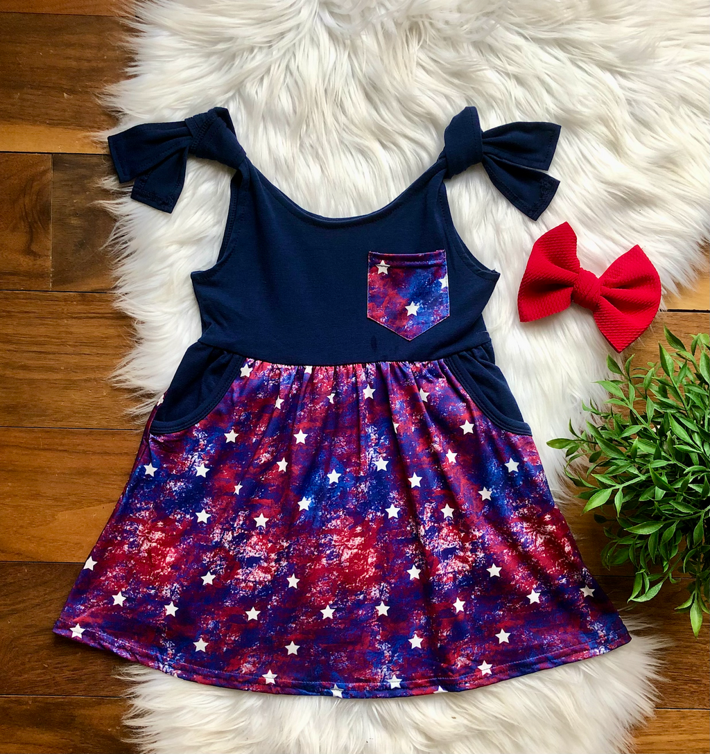 Splatter Stars Tie Pocket Dress | TwoCan