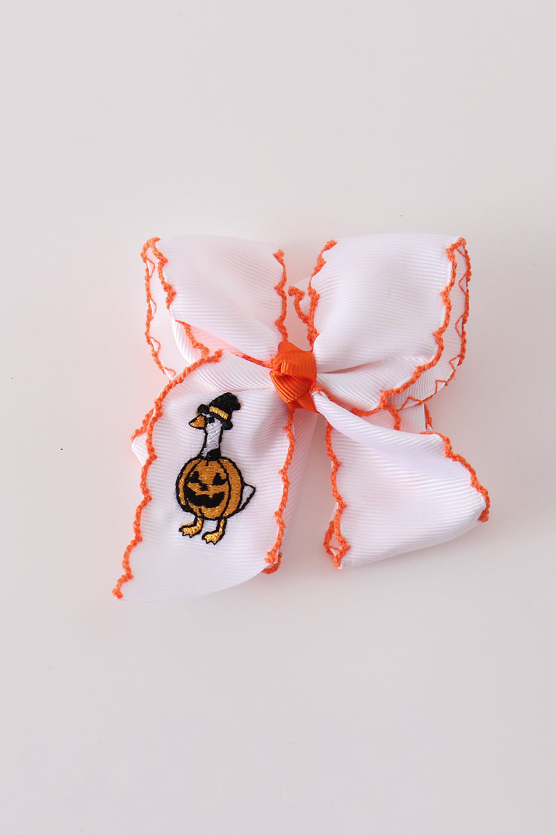 Silly Goose Crochet-Edge Hair Bow