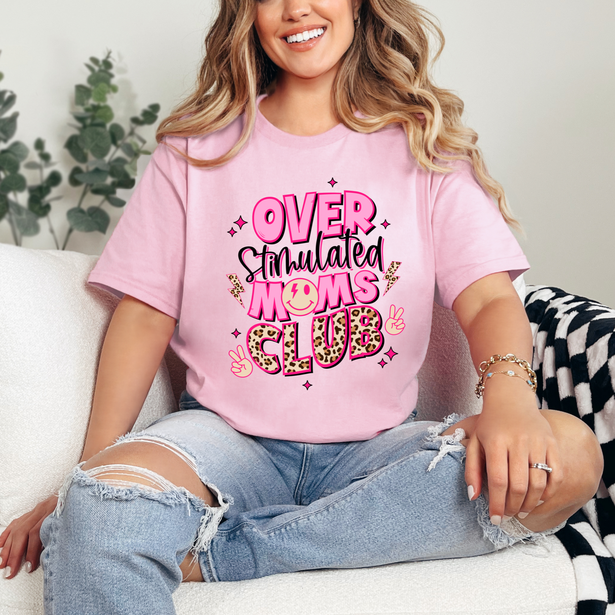 Leopard Moms Club | Graphic Tee