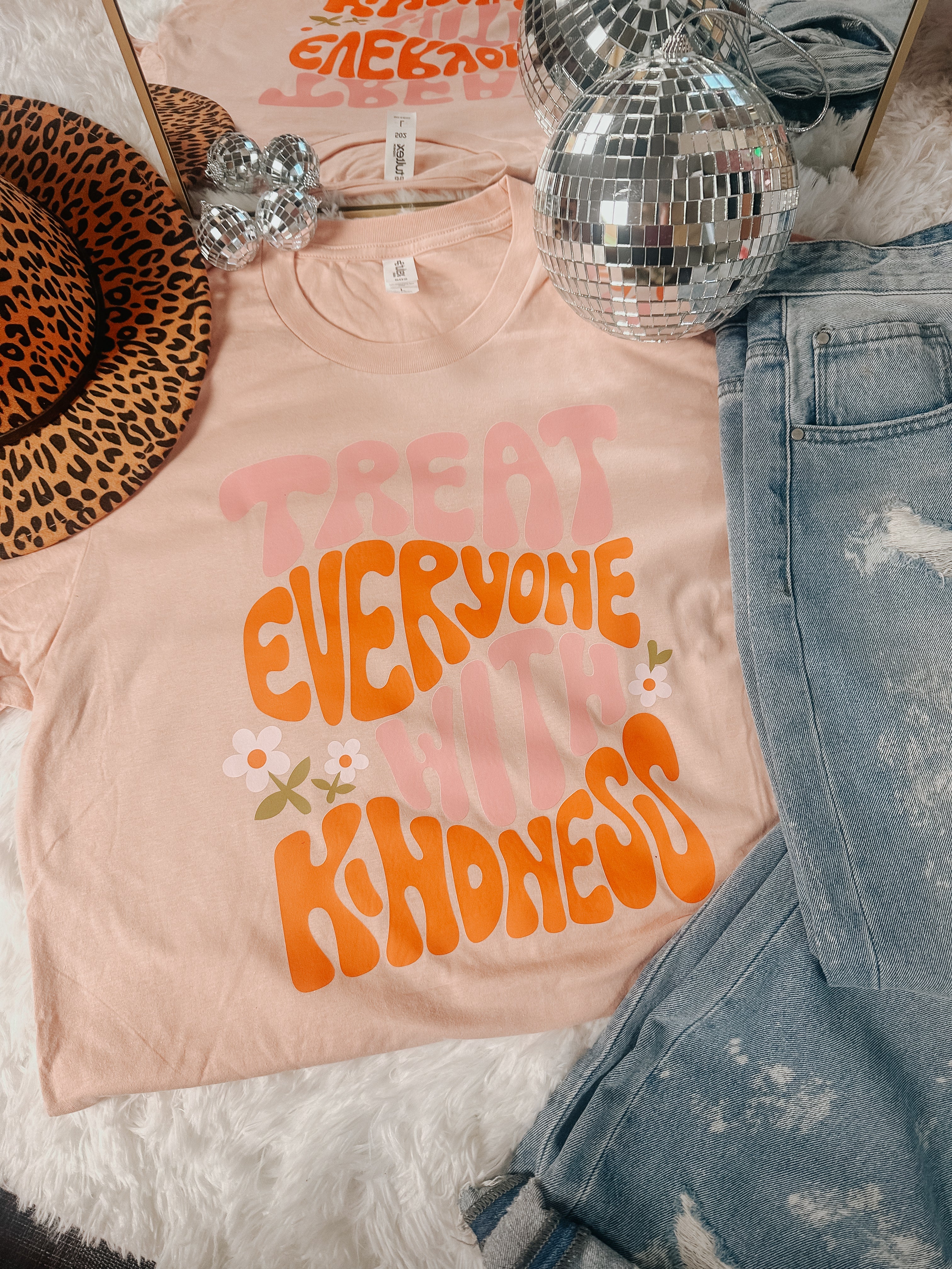Treat Everyone With Kindness Graphic Tee