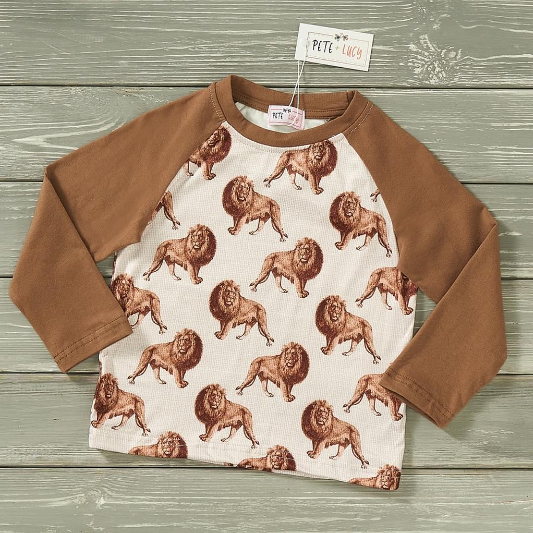 On a Safari Raglan Shirt by Pete and Lucy