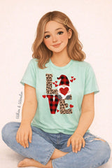 Love Gnome | Graphic Tee