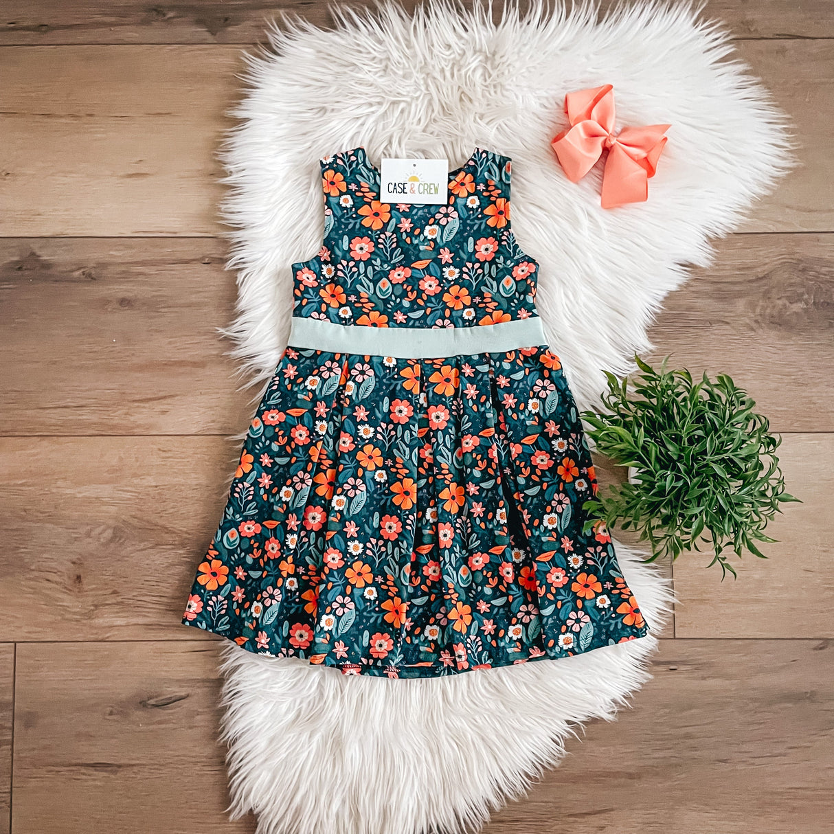 Green & Coral Floral Dress by Case & Crew