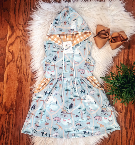 Zoo’ing it Gingham Hooded Pocket Dress by Twocan