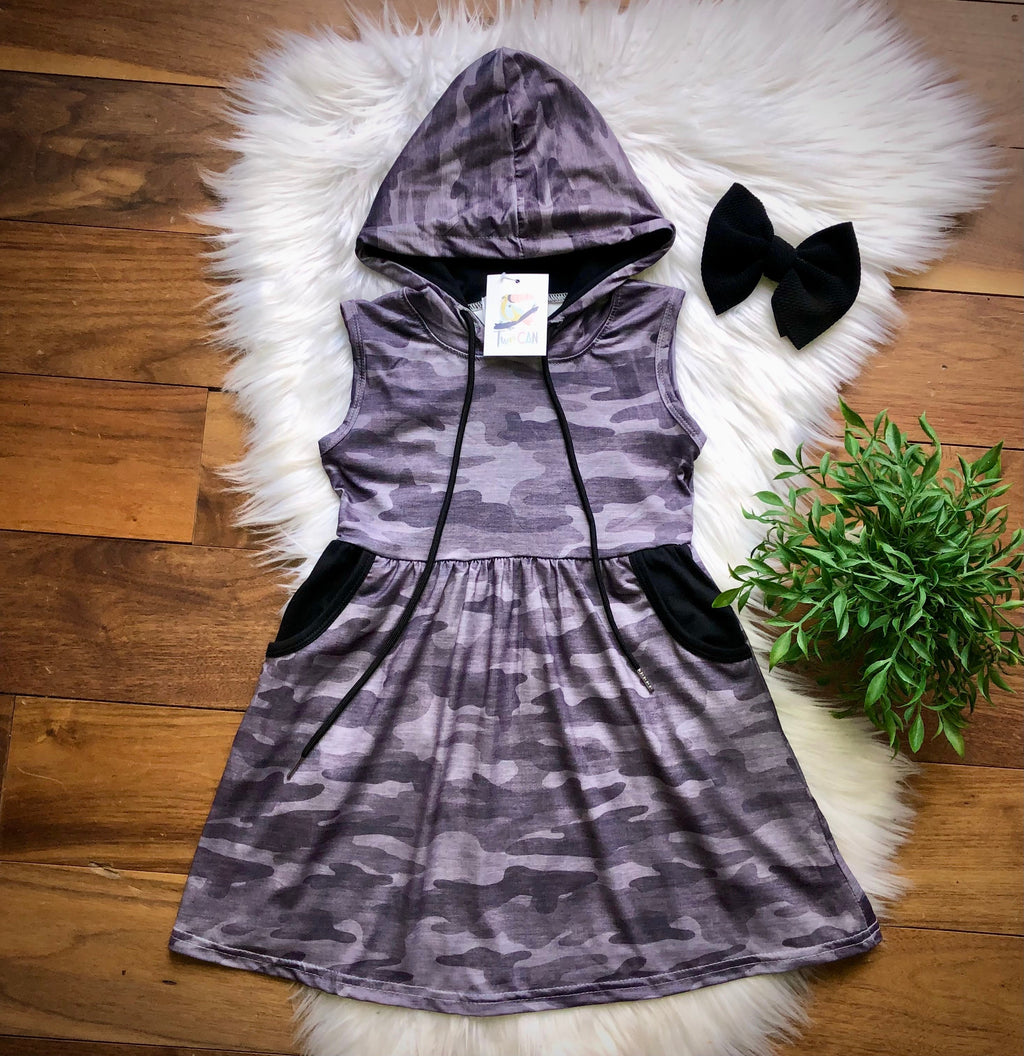 Weathered Camo Hooded Dress by Twocan
